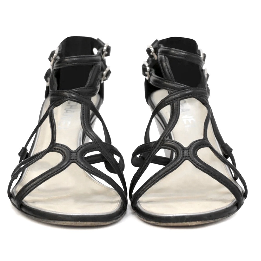 Chanel Black leather criss-cross buckle strap heeled gladiator wedge sandals - Picture 6 of 8
